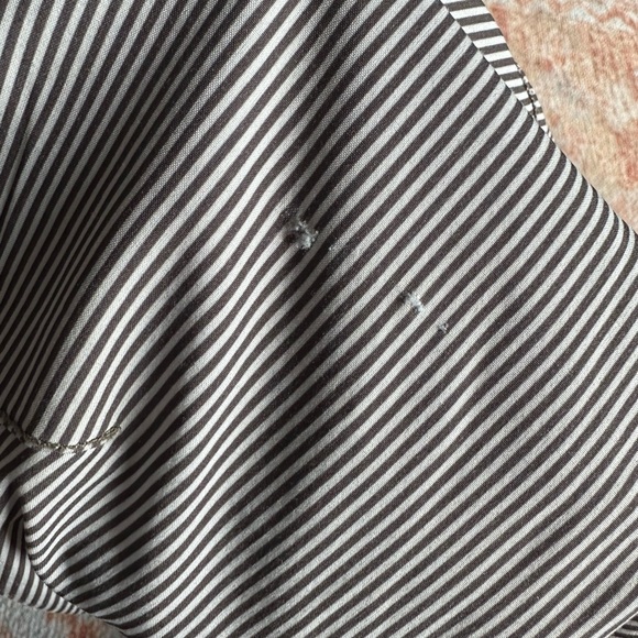 Vuori Cruise Boardshorts Smoke Wave Stripe Size 32 style V314 - Picture 6 of 9